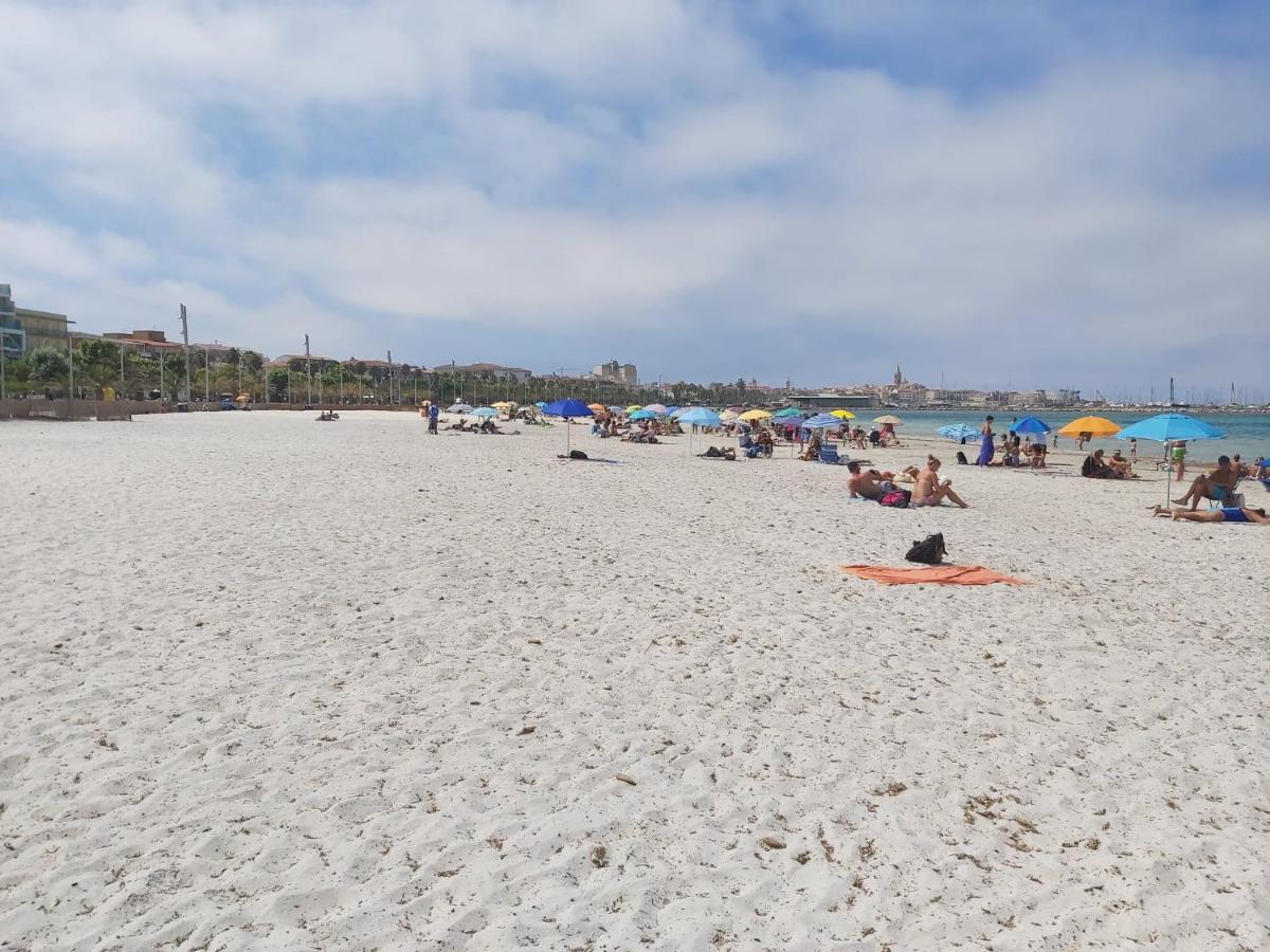 Beach Apartment Альгеро Экстерьер фото